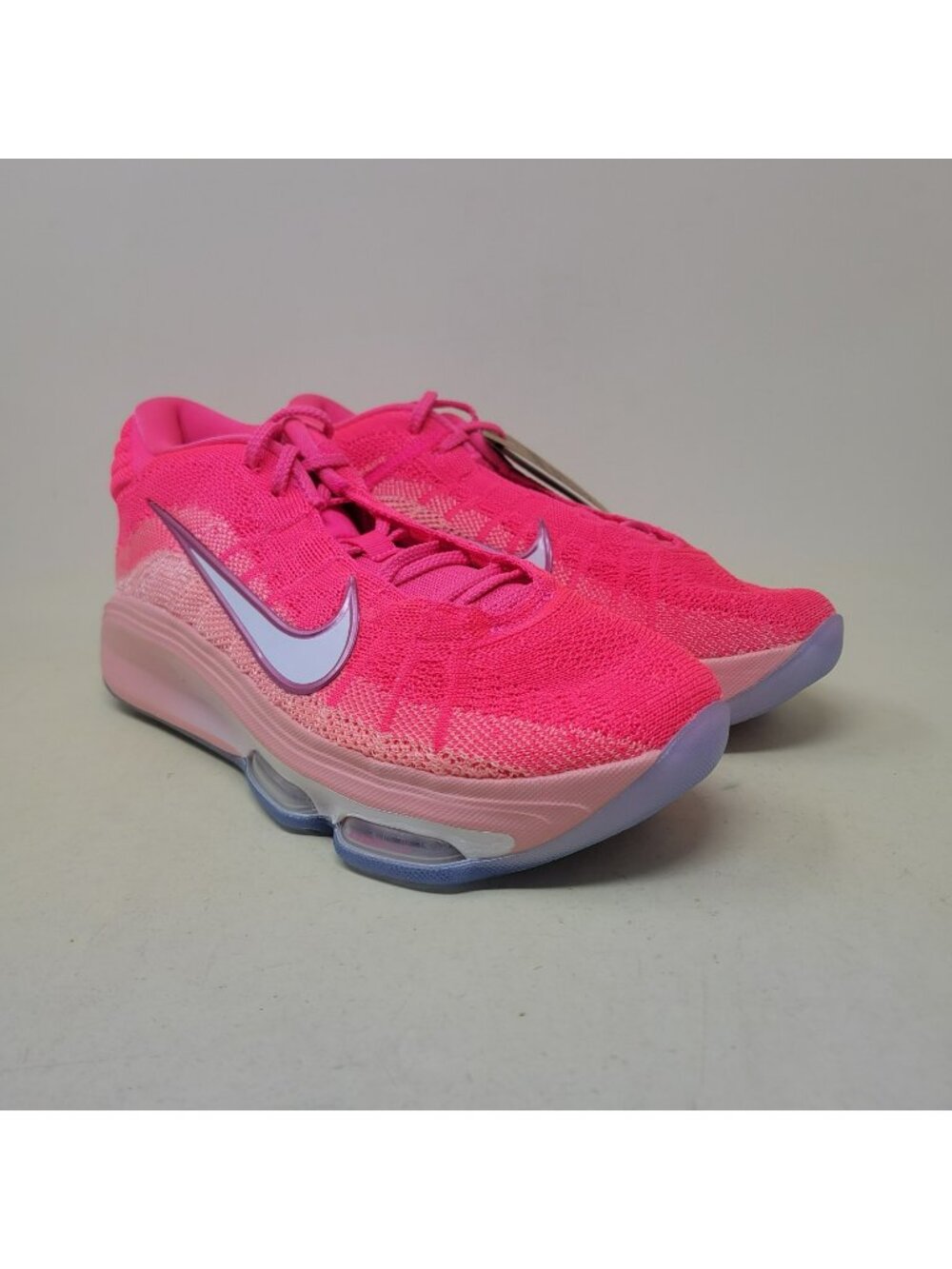 Nike GT Hustle 3 Kay Yow P Hyper Pink White Pink Tint HQ4996-600 Men's Sz 8.5